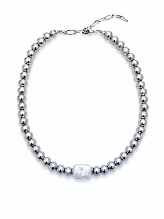 Vėrinys ‘Eira’